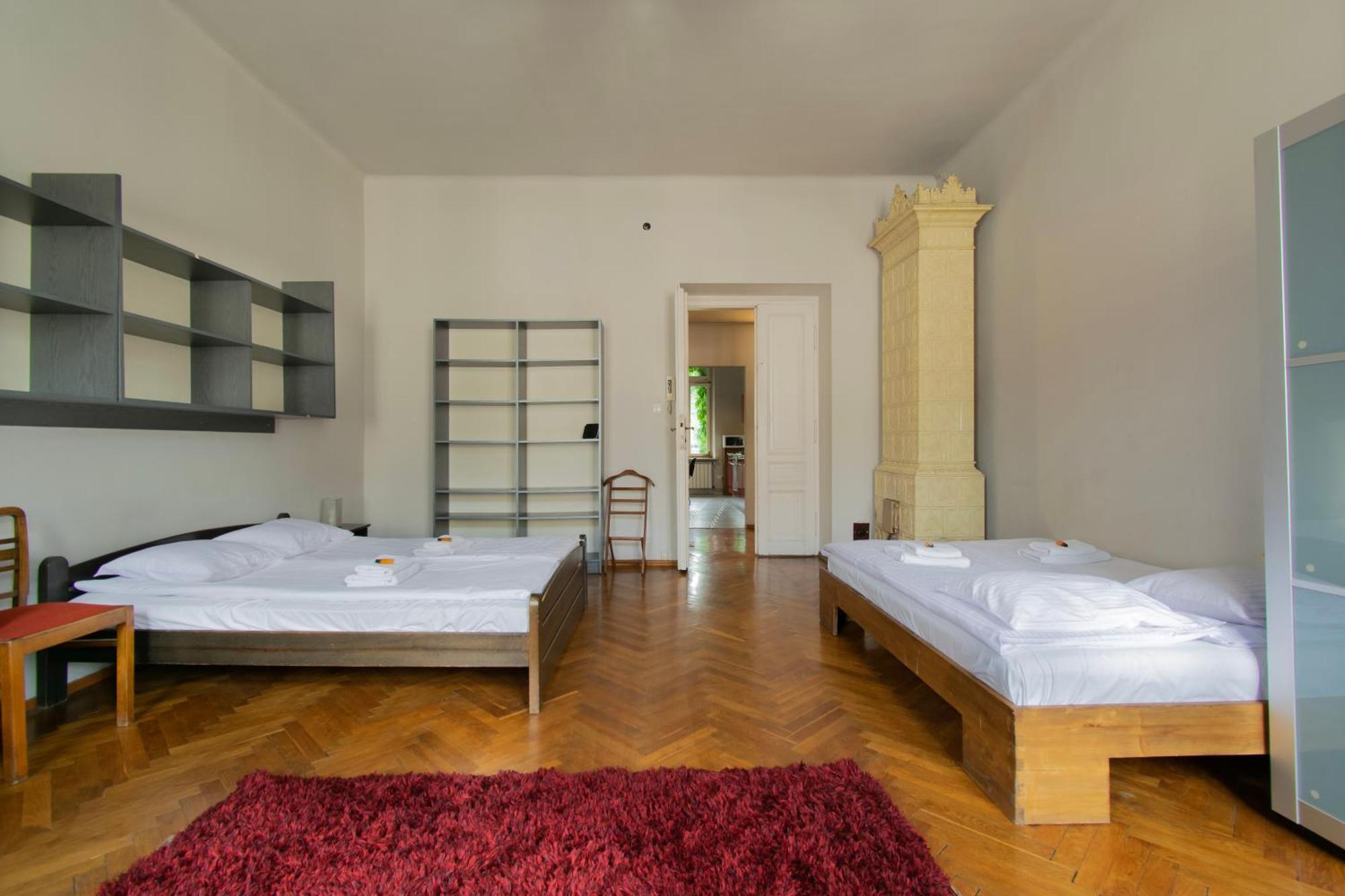 Apartments Wroblewskiego Street Красков Екстериор снимка